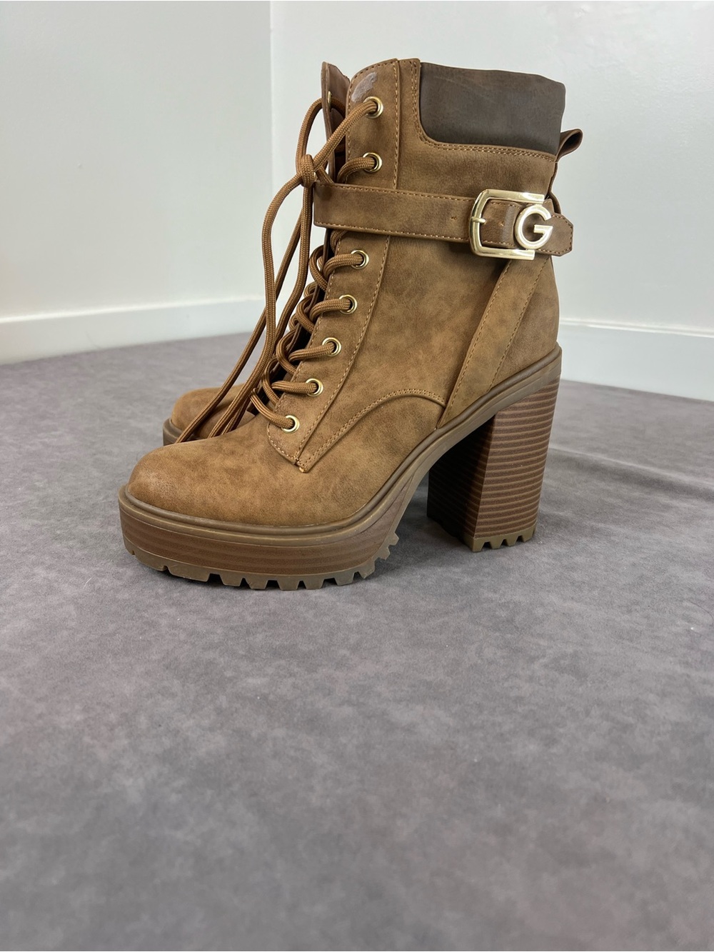 & Other Stories Tan Lace-Up Chunky Heel Boots